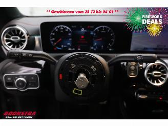 Mercedes Cla-klasse Shooting Brake 220 7G-Tronic AMG Pano LED Memory Massage SHZ 47.689 km! picture 12