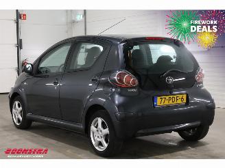 Toyota Aygo 1.0-12V Comfort Navigator 5-DRS LMV 171.145 km! picture 4