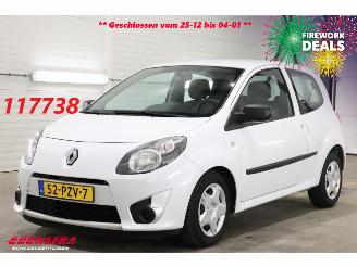 ojeté vozy osobní automobily Renault Twingo 1.5 dCi Authentique Radio/CD AHK 2011/4