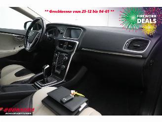 Volvo V-40 Cross Country 2.0 T3 Momentum LED Memory Leder Navi Camera SHZ PDC AHK picture 9