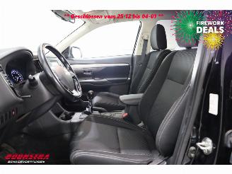 Mitsubishi Outlander 2.2 DI-D Intense Clima Cruise Camera Bluetooth AHK 184.136 km! picture 11