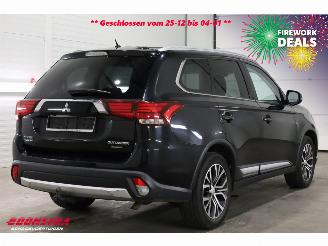 Mitsubishi Outlander 2.2 DI-D Intense Clima Cruise Camera Bluetooth AHK 184.136 km! picture 3