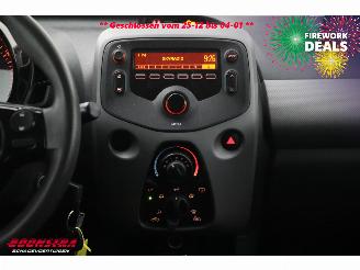 Peugeot 108 1.0 e-VTi Active Airco Bluetooth Eerste Eigenaar 11.991 km! picture 14