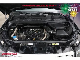 Land Rover Discovery Sport 2.2 TD4 4WD HSE Leder Navi Clima Cruise Camera PDC AHK picture 5