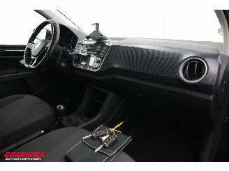 Volkswagen Up! 1.0 Clima Cruise SHZ PDC Camera 87.467 km! picture 15
