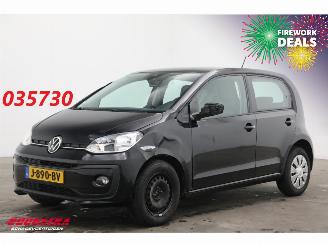 damaged passenger cars Volkswagen Up! 1.0 Clima Cruise SHZ PDC Camera 87.467 km! 2020/7