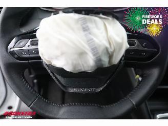 Peugeot 2008 1.2 PureTech Active Airco Cruise PDC picture 20