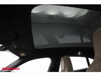 Porsche Taycan 4 93 kWh LED ACC Pano 360° Memory picture 19