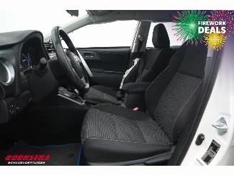 Toyota Auris Touring Sports 1.8 Hybrid Aspiration Clima Cruise Camera picture 12