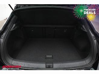 Volkswagen T-Roc 1.0 TSI R-Line LED ACC Airco LRHZ SHZ 17.647 km! picture 24