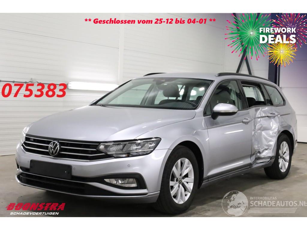 Volkswagen Passat Variant 2.0 TDI DSG Business Navi Clima Cruise Camera SHZ AHK 40.799 km!