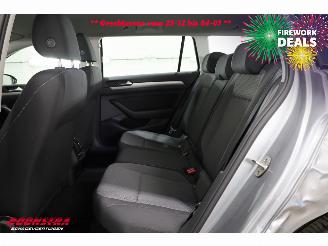 Volkswagen Passat Variant 2.0 TDI DSG Business Navi Clima Cruise Camera SHZ AHK 40.799 km! picture 17