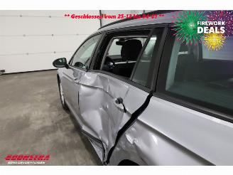 Volkswagen Passat Variant 2.0 TDI DSG Business Navi Clima Cruise Camera SHZ AHK 40.799 km! picture 9