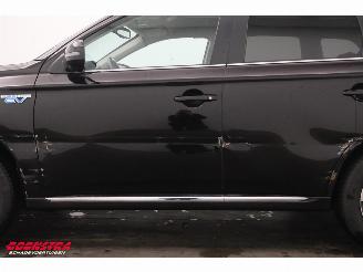 Mitsubishi Outlander 2.0 PHEV instyle Leder 360° LRHZ Camera AHK picture 11