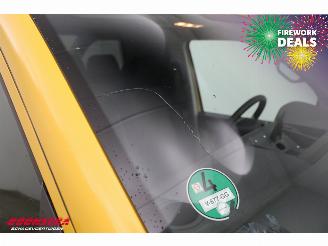 Volkswagen Transporter 2.0 TDI 150 PK L1-H1 2X Schuifdeur Airco Cruise PDC AHK picture 6