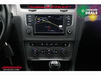 Volkswagen Golf 1.0 TSI Comfortline Navi Clima Cruise Camera PDC AHK 74.205 km! picture 13