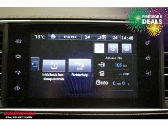 Peugeot 308 SW 1.6 BlueHDI Active Pano Navi Clima Cruise PDC picture 27