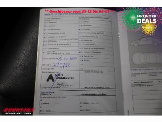 Volkswagen Passat Variant 1.6 TDI Comfortline Clima Cruise SHZ PDC AHK picture 25