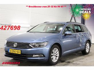 Schadeauto Volkswagen Passat Variant 1.6 TDI Comfortline Clima Cruise SHZ PDC AHK 2015/2