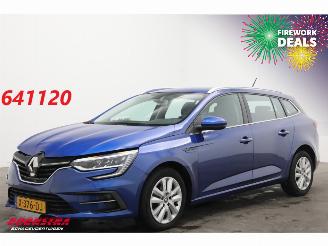 skadebil auto Renault Mégane Grandtour 1.3 TCe 140 Equilibre LED Navi Clima Cruise PDC 2023/10