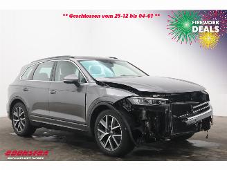 Volkswagen Touareg 3.0 TDI Aut. 4WD Elegance Pano LED ACC Leder Memory Massage Ventilatie AHK picture 2