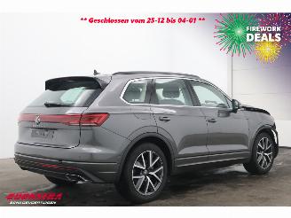 Volkswagen Touareg 3.0 TDI Aut. 4WD Elegance Pano LED ACC Leder Memory Massage Ventilatie AHK picture 3