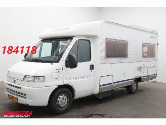 krockskadad bil camper Dethleffs  T 6541 Advantage 2.8 JTD Luifel Fietsendrager Frans Bed 2002/6