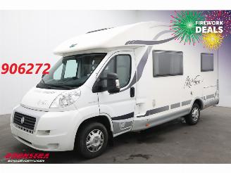 occasion campers Mc Louis  P700 2.3 MJ Solar Fietsendrager Frans Bed Hefbed Schotel 2012/1