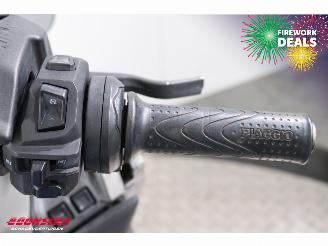 Piaggio  MP3 530 HPE Exclusive ABS Camera 4.804 km! picture 24