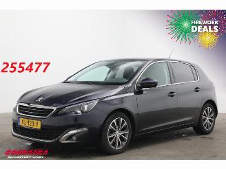 Avarii autoturisme Peugeot 308 1.2 PureTech Aut. Allure Pano LED Navi Clima Cruise PDC 2016/10