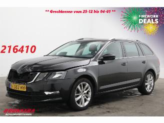 uszkodzony samochody osobowe Skoda Octavia Combi 1.0 TSI DSG Ambition Navi Clima Cruise SHZ PDC AHK 2020/2