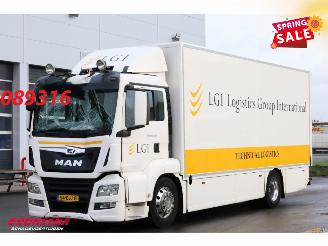 Vaurioauto  trucks MAN TGS 18.320 Full Air XXL-LBW Camera Navi 2017/4