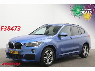 krockskadad bil auto BMW X1 xDrive25i M-Sport Pano LED ACC HUD Memory Camera AHK 2016/12