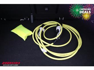 Volkswagen ID.3 Pure Oranje Edition 52 kWh LED ACC Apple/Android LRHZ SHZ picture 30