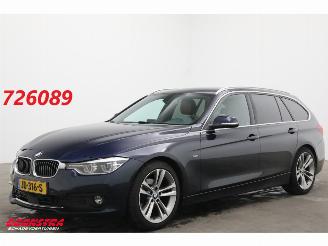 krockskadad bil auto BMW 3-serie Touring 320d EDE Luxury LED ACC Leder Memory Camera SHZ PDC 2016/2