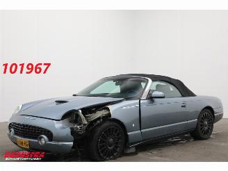 Auto incidentate Ford  3.9 V8 30th Anniversary Leder Cruise SHZ 2004/10