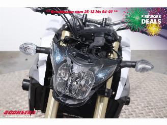 Suzuki  GSR 750 ABS picture 14