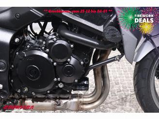 Suzuki  GSR 750 ABS picture 11