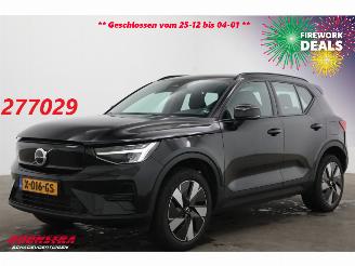 uszkodzony samochody osobowe Volvo XC40 Single Motor Extened Range Core 82 kWh LED ACC Navi Camera LRHZ 2023/11