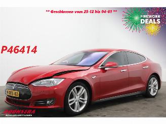 Unfallwagen Tesla Model S 85 Base Leder Cruise Camera SHZ 2014/9