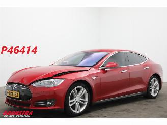 Schadeauto Tesla Model S 85 Base Leder Cruise Camera SHZ 2014/9