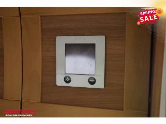 Kabe  Ametist 560 GLE Solar Mover Single Beds picture 22