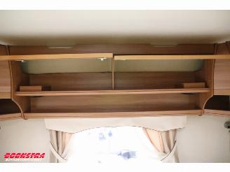 Kabe  Ametist 560 GLE Solar Mover Single Beds picture 13