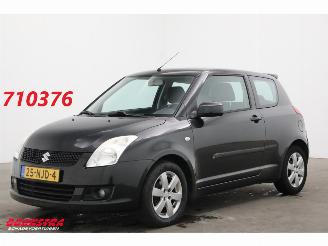 Schadeauto Suzuki Swift 1.3 Bandit Eerste Eigenaar! Airco LMV 149.355 km! 2010/9