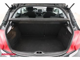 Peugeot 208 1.2 VTi Active Navi Bluetooth Clima Cruise PDC AHK picture 19
