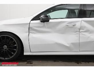 Mercedes A-klasse 200 7G-Tronic AMG Pano LED Burmster HUD Leder Camera SHZ picture 6