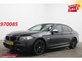 Unfallwagen BMW 5-serie M550xd Diebstahlschaden Schuifdak Memory ACC H/K Leder Camera SHZ 2015/9