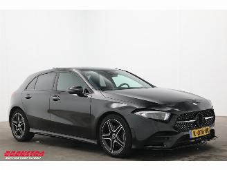 Mercedes A-klasse 180 7G-Tronic AMG Pano LED Memory Camera SHZ PDC 44.549 km! picture 2