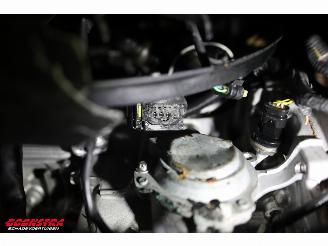 Mercedes A-klasse 180 7G-Tronic AMG Pano LED Memory Camera SHZ PDC 44.549 km! picture 8