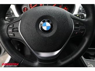 BMW 3-serie Touring 318i Aut. Leder Navi SHZ PDC AHK 133.401 km! picture 14